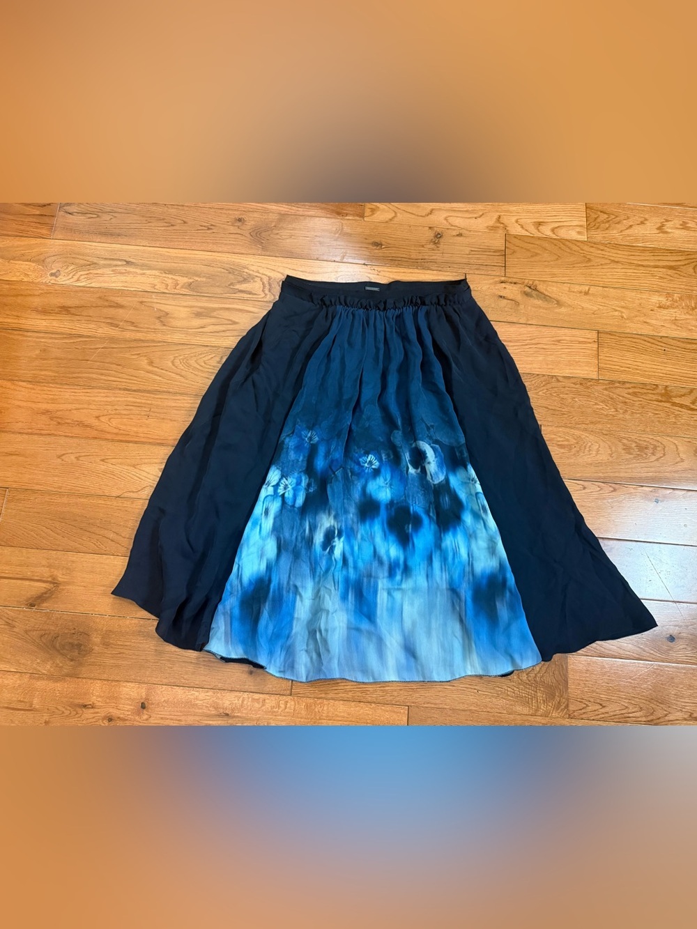 Elie Tahari 100% Silk Dip-Dye Floral Lined Midi Skirt